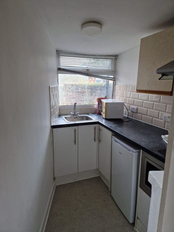Property photo 2 of 3