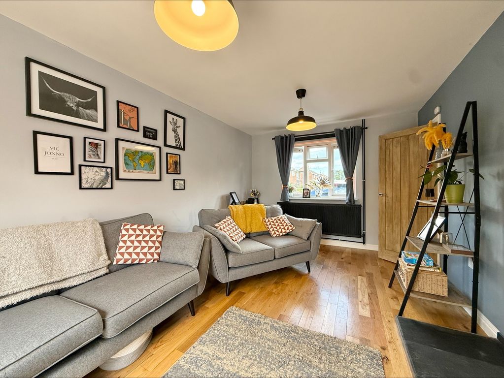 Property photo 3 of 18