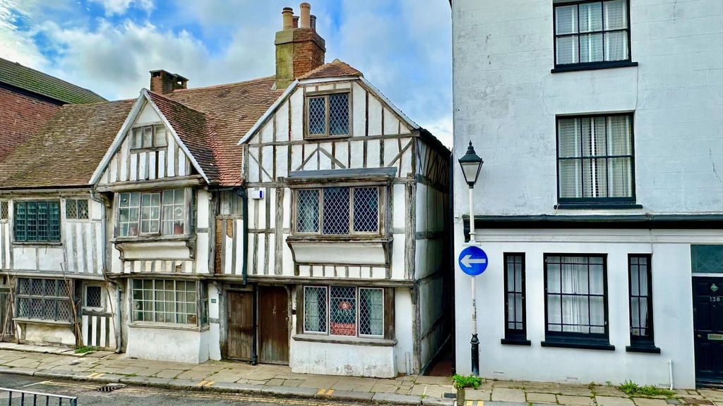 Property photo 1 of 36