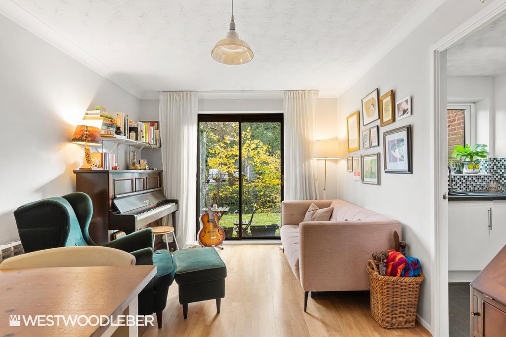 Property photo 3 of 14 Millerslane_5.Jpg