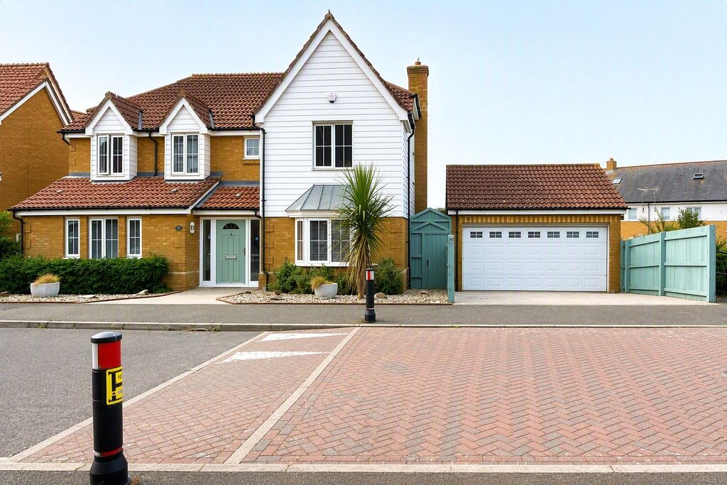 Property photo 1 of 40 Picture No. 54