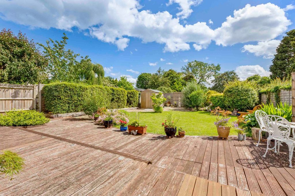 Property photo 2 of 15