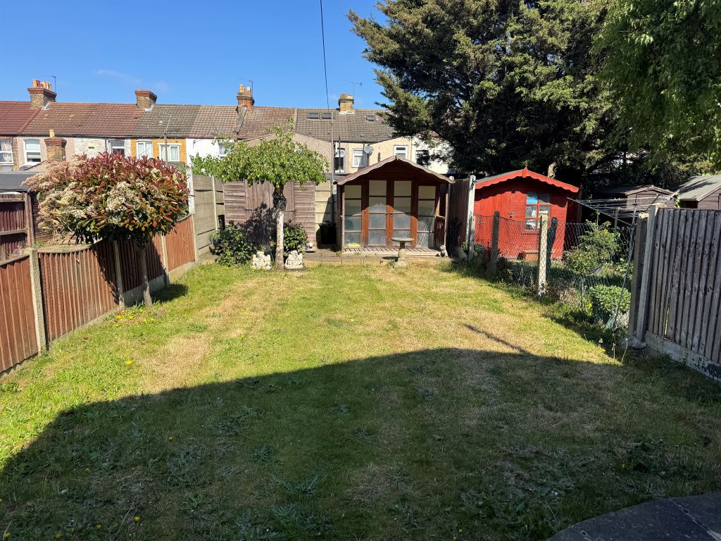 Property photo 2 of 3