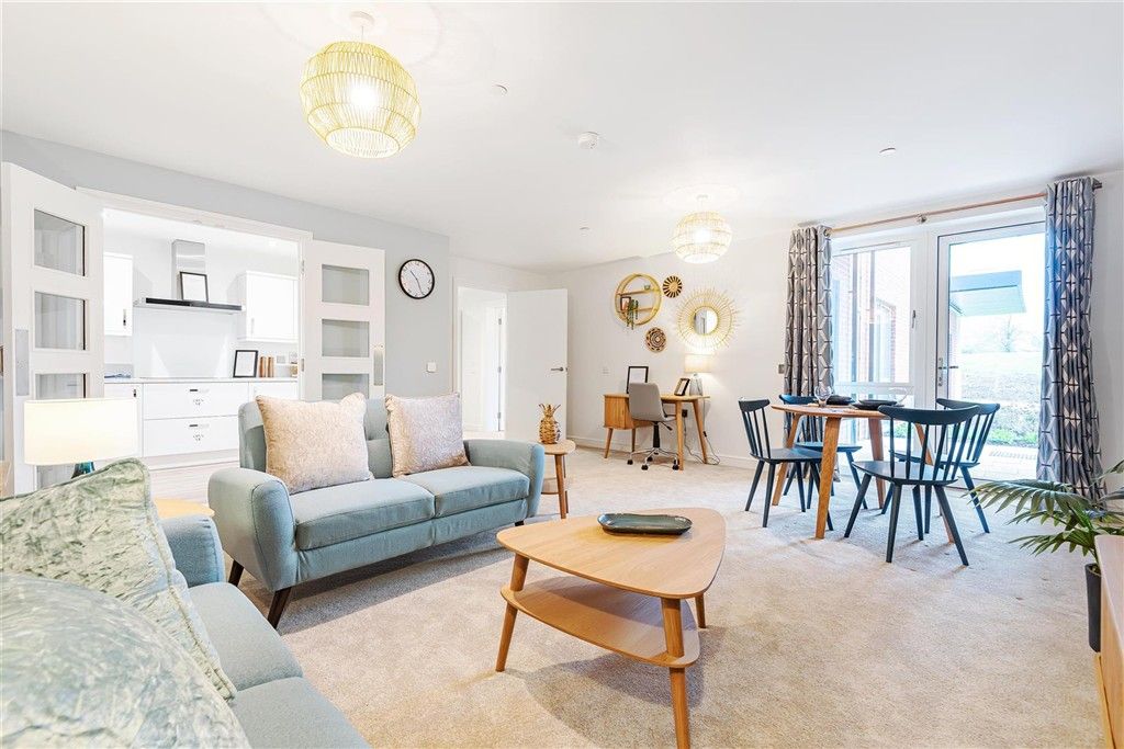 Property photo 3 of 10 Lounge Diner Show Home