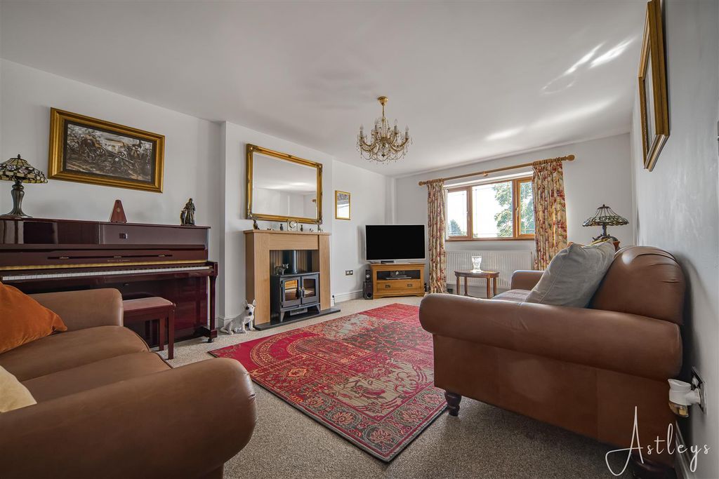 Additional image 9 of 3 bed detached house for saleBack Drive Skewen, Neath SA10