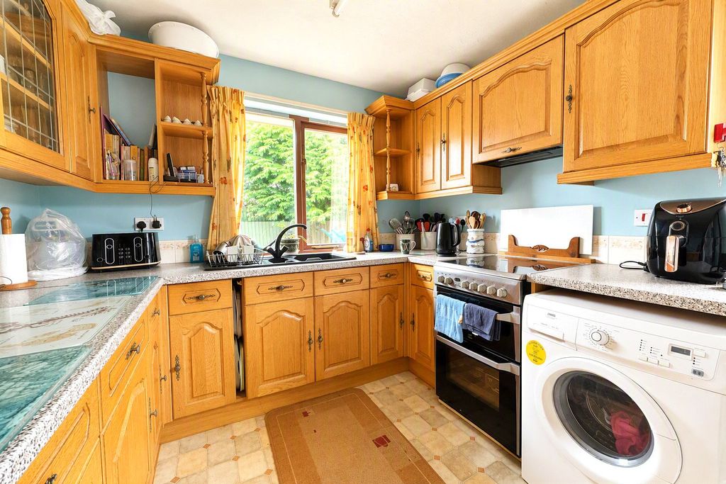 Property photo 3 of 17 Picture No. 05