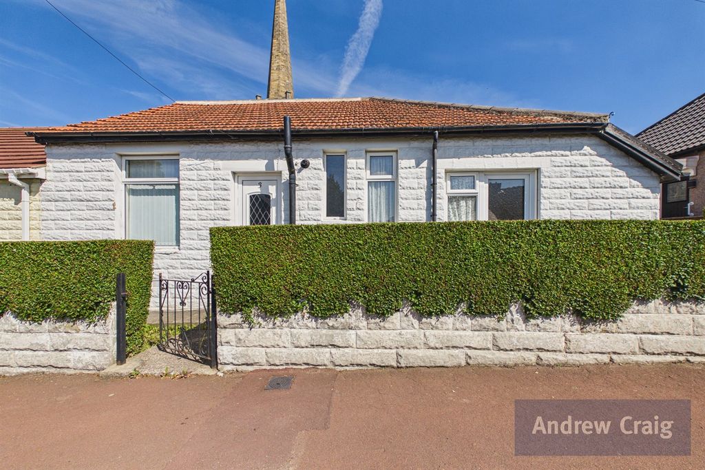 Property photo 1 of 12 (Main)