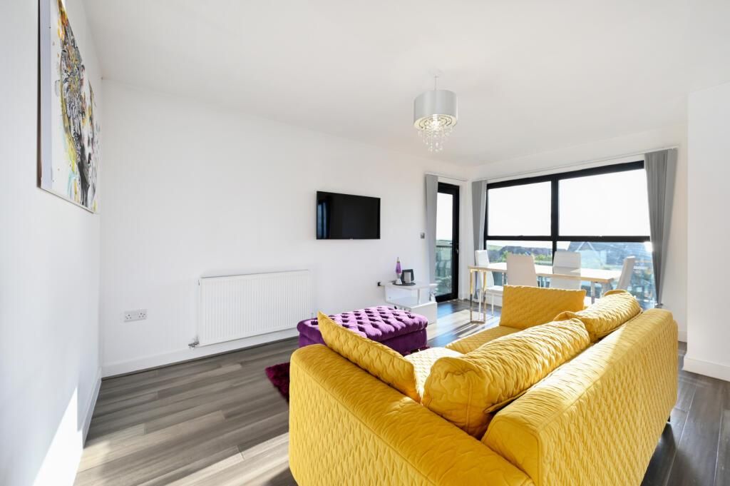 Additional image 10 of 2 bed flat for sale16 South Coast Road, Peacehaven BN10
