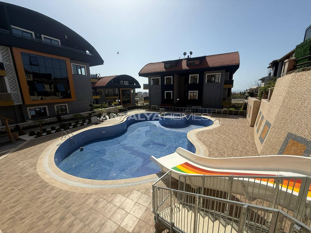 Property photo 1 of 34