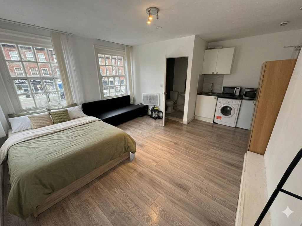 Property photo 1 of 3