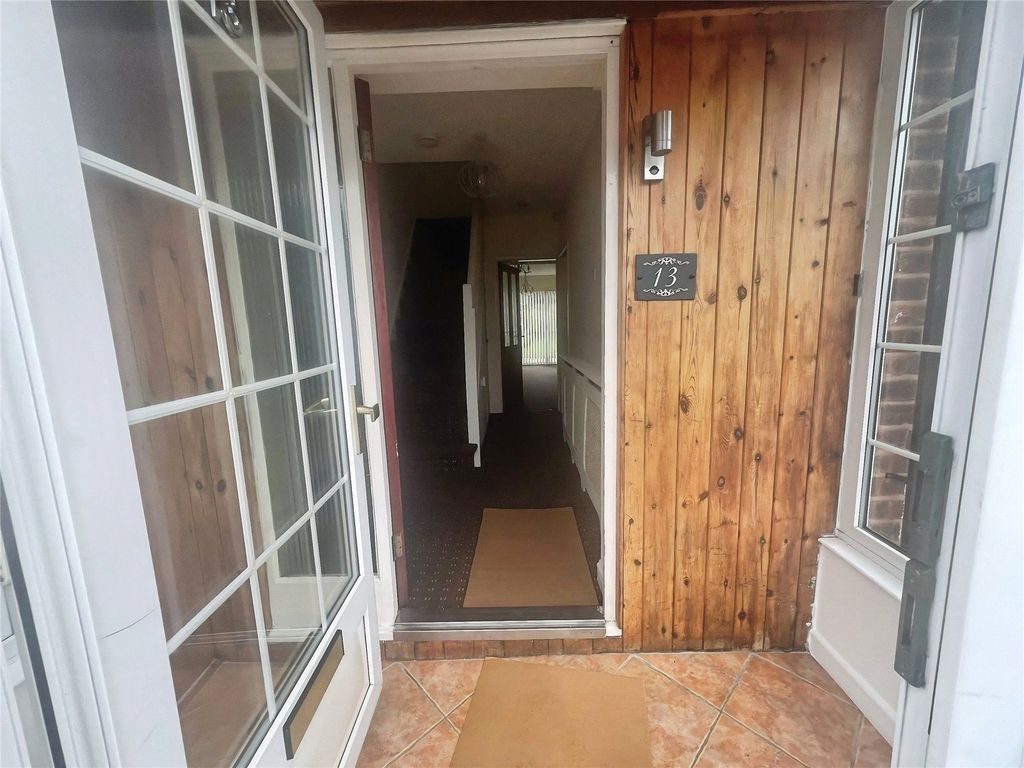 Property photo 2 of 15 Entrance