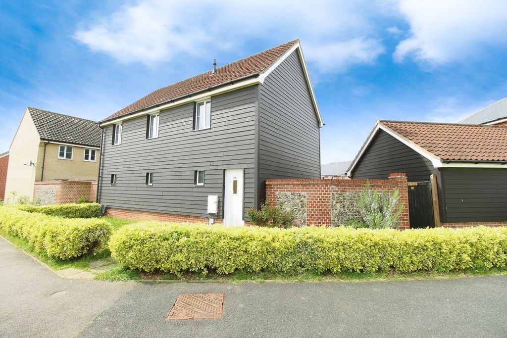 Property photo 1 of 8