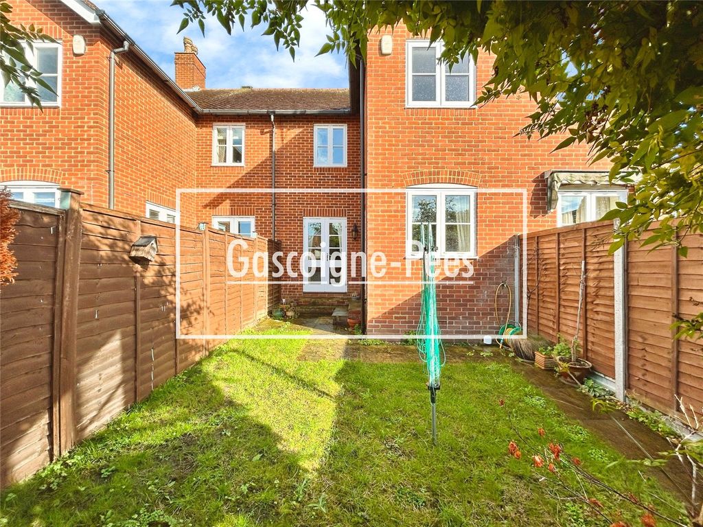 Property photo 2 of 15 Picture No. 04