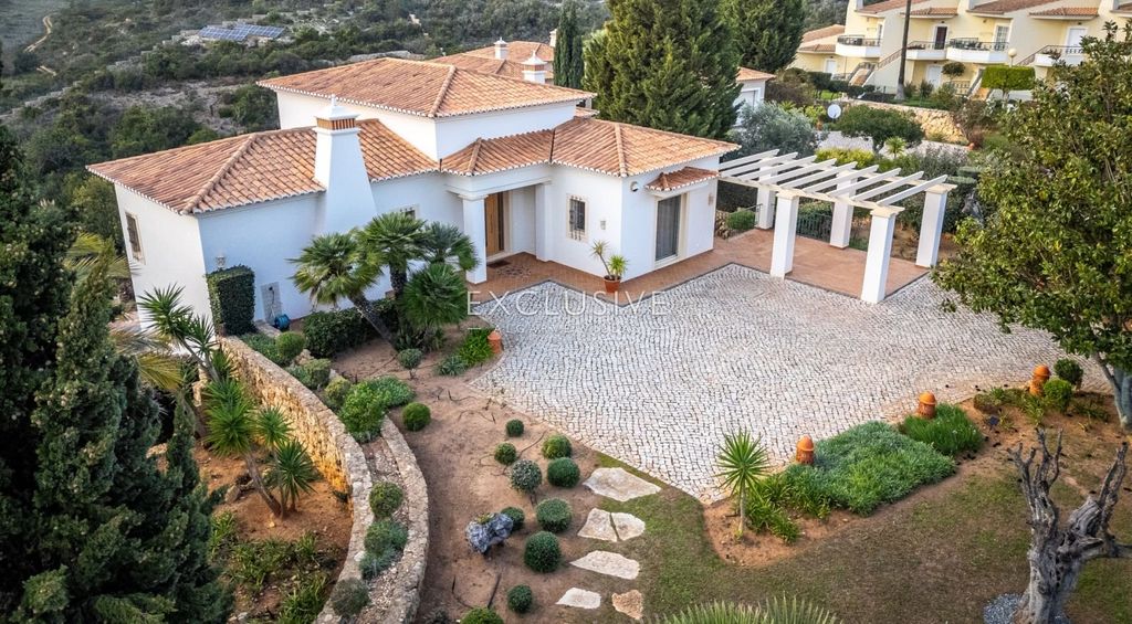 Property photo 2 of 30