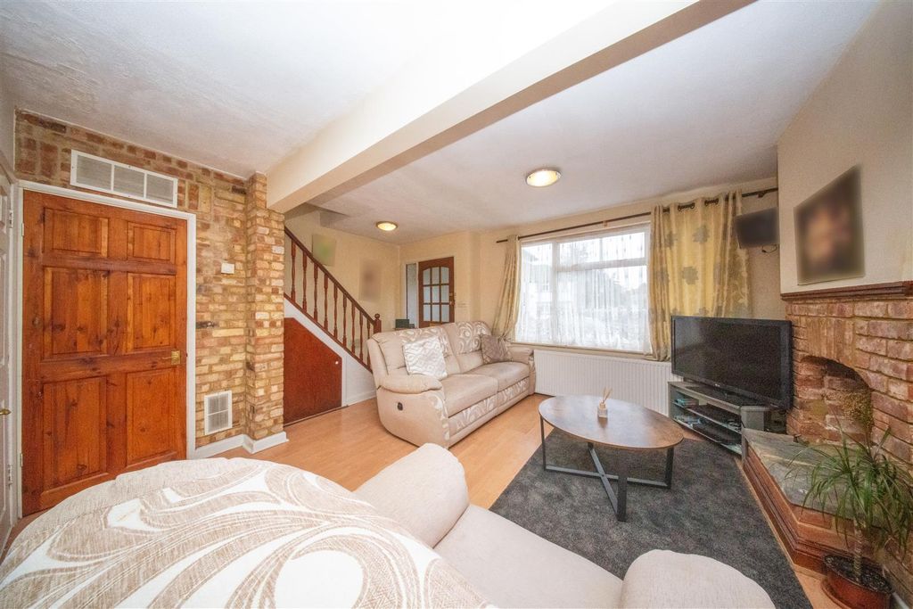 Property photo 3 of 10 Dsc01959.Jpg