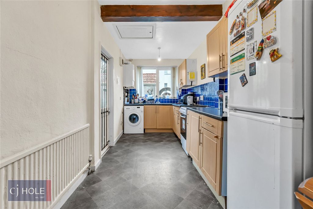 Property photo 3 of 19 Picture No. 40