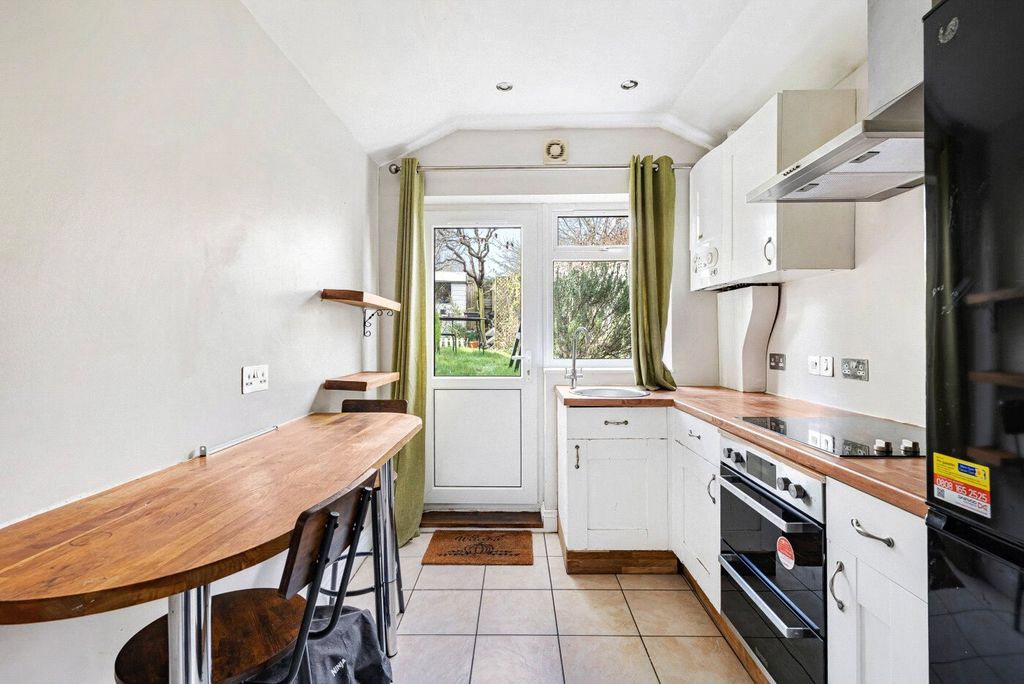 Property photo 3 of 13 Picture No. 13