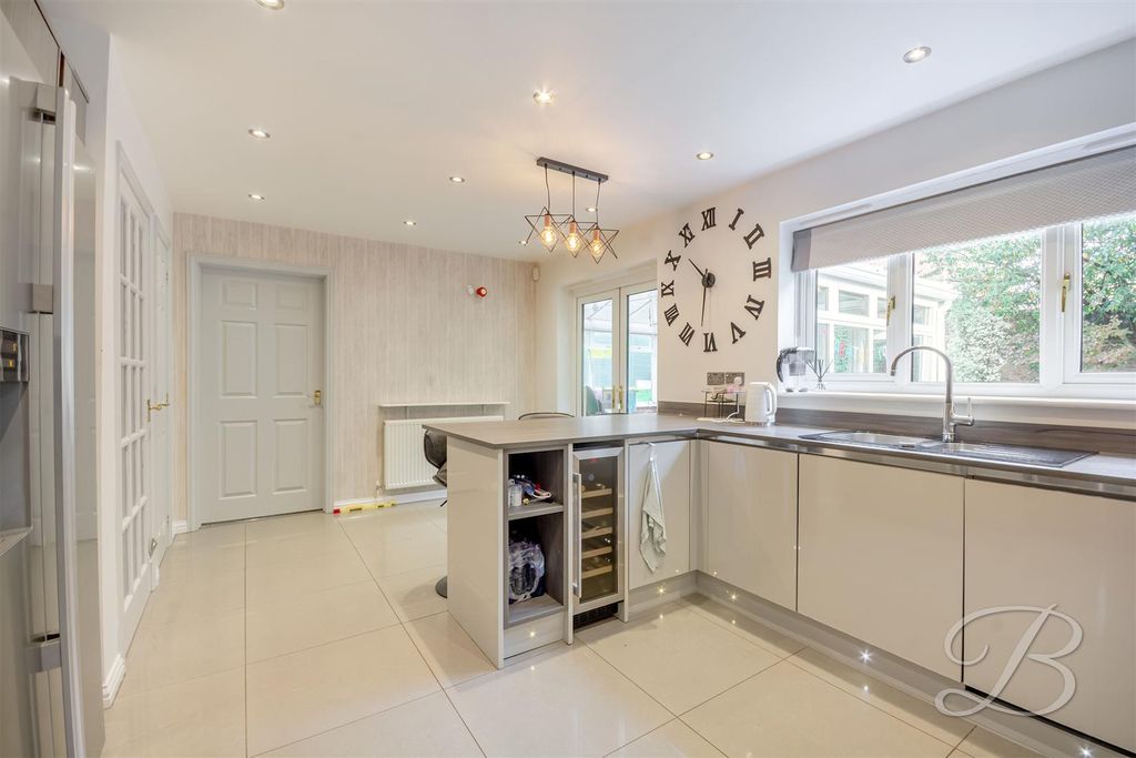 Property photo 3 of 31 Ccltd-19.Jpg