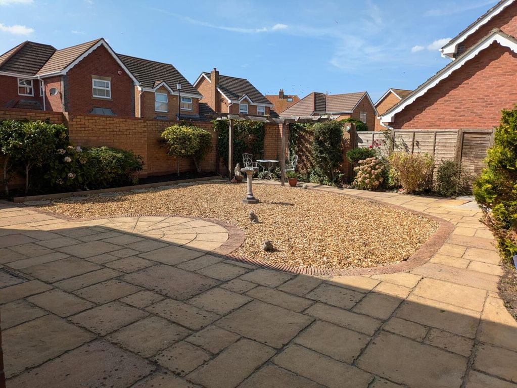 Property photo 2 of 26 Rear Garden