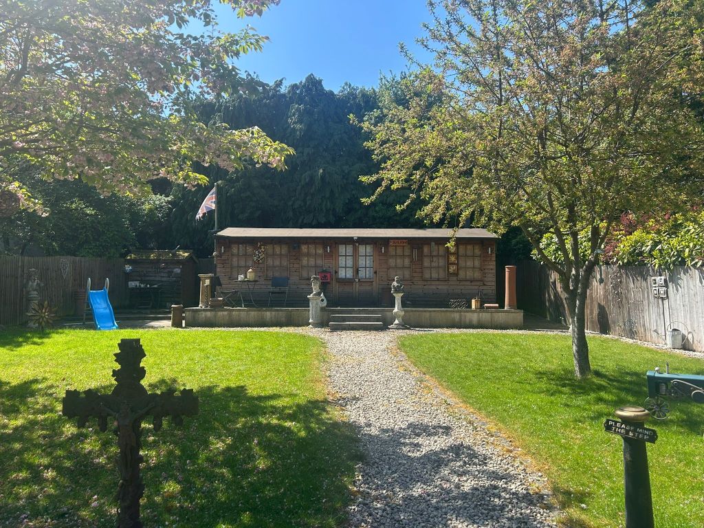 Property photo 3 of 15