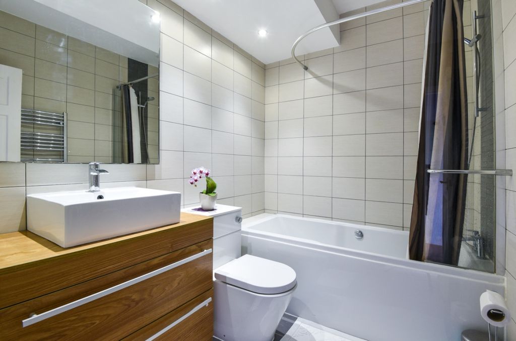 Property photo 3 of 5 302250 (7)