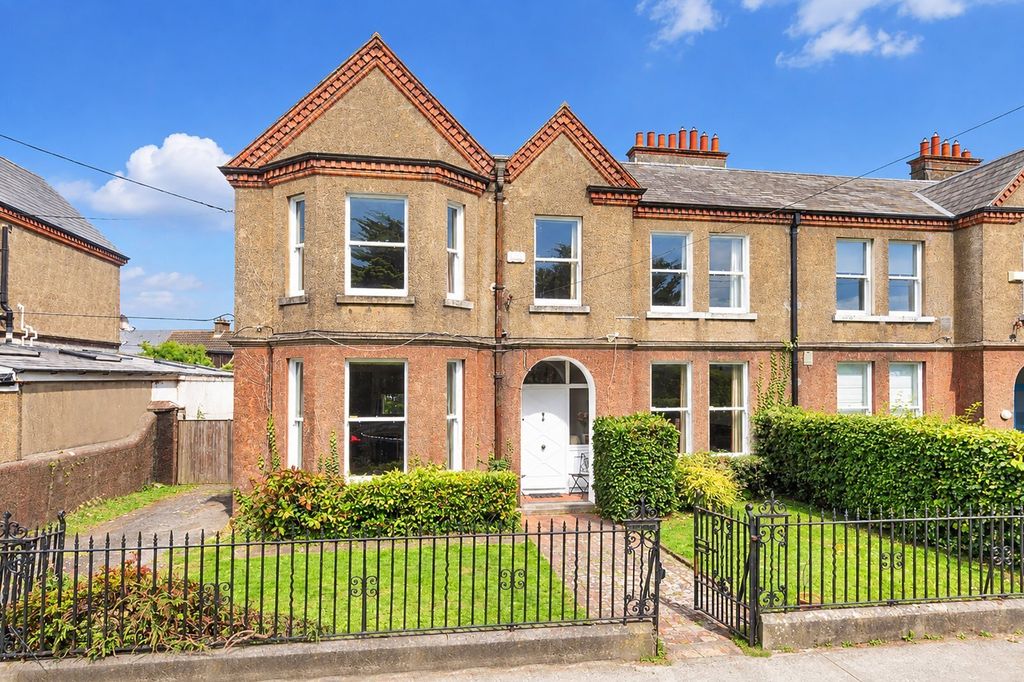 Property photo 1 of 25 Picture No. 09