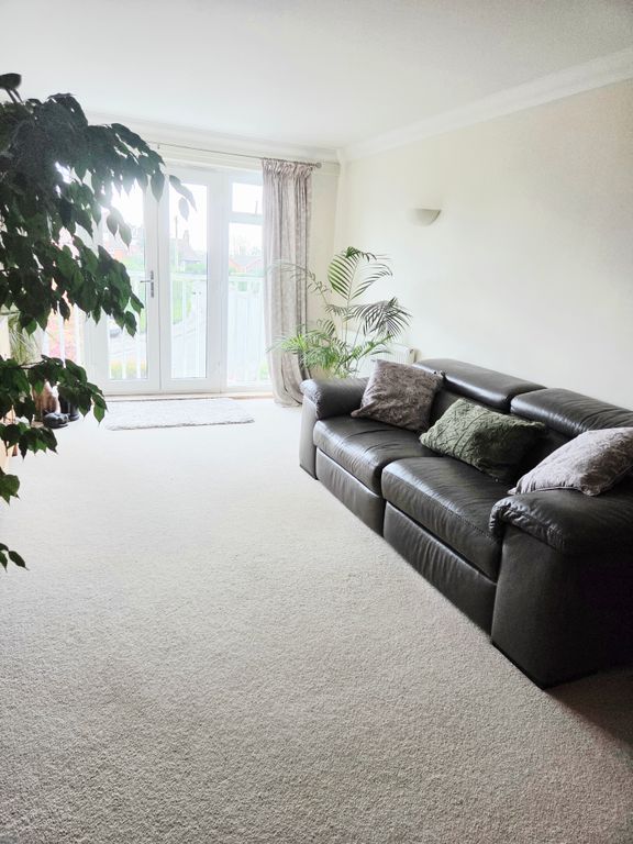 Property photo 3 of 12