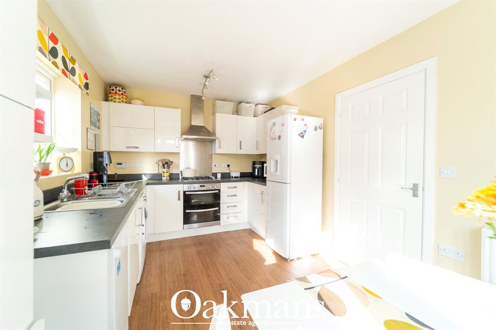 Property photo 2 of 27 Picture No. 03