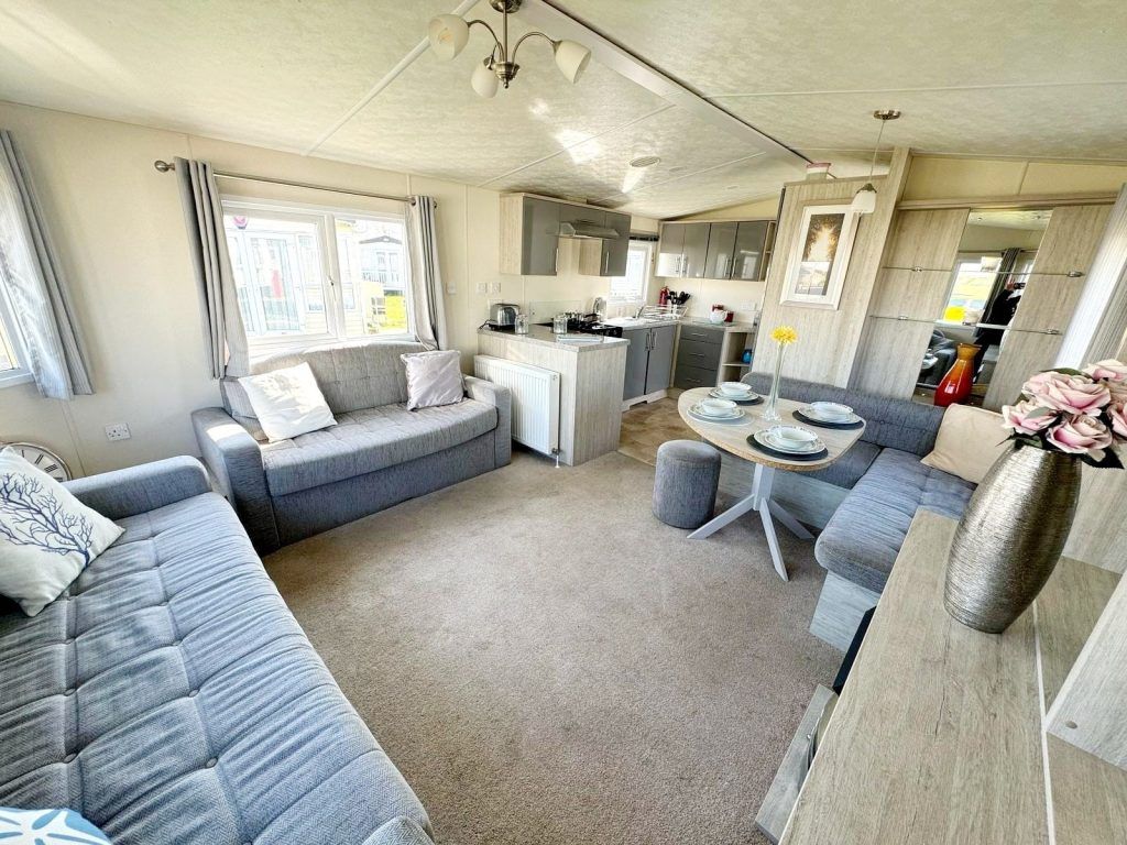 Property photo 2 of 7 Delta Sapphire 2019 Car0026492 104835323.Jpeg