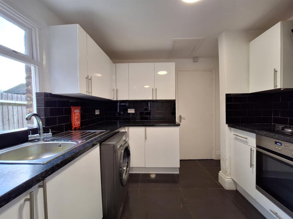 Property photo 2 of 13 Whatsapp Image 2025-12-11 At 18.00.33.Jpeg