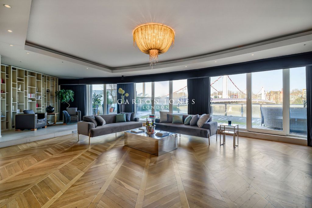 Property photo 2 of 27 Picture No. 19