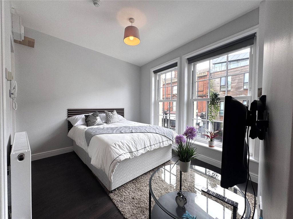 Property photo 1 of 7 Picture No. 08