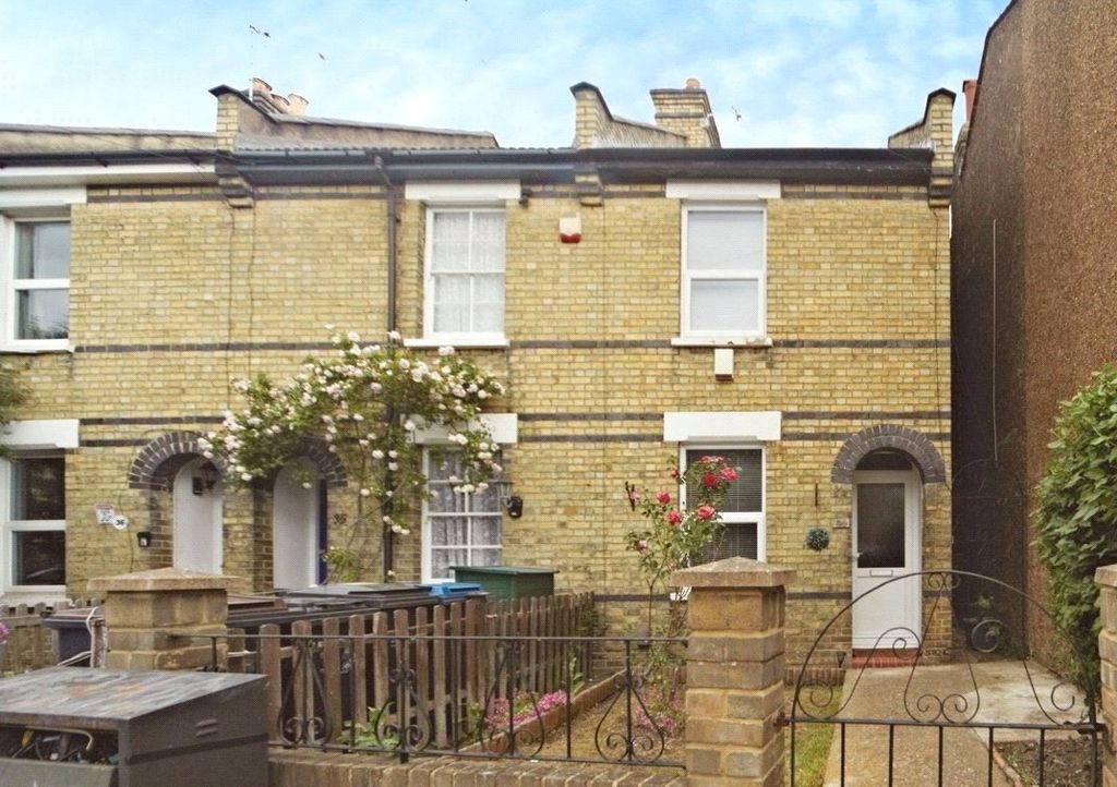 Property photo 1 of 12 Picture No. 23