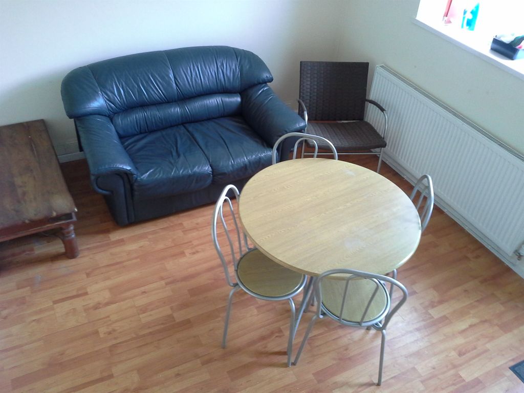 Property photo 2 of 5