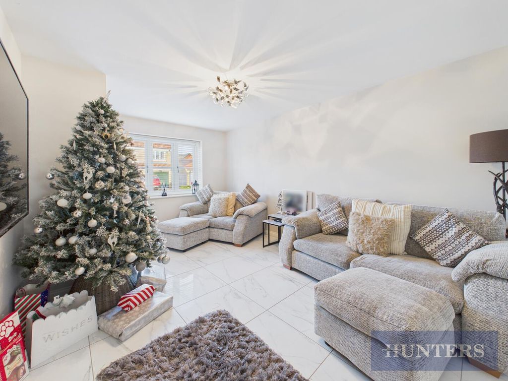 Property photo 2 of 19 Living Room