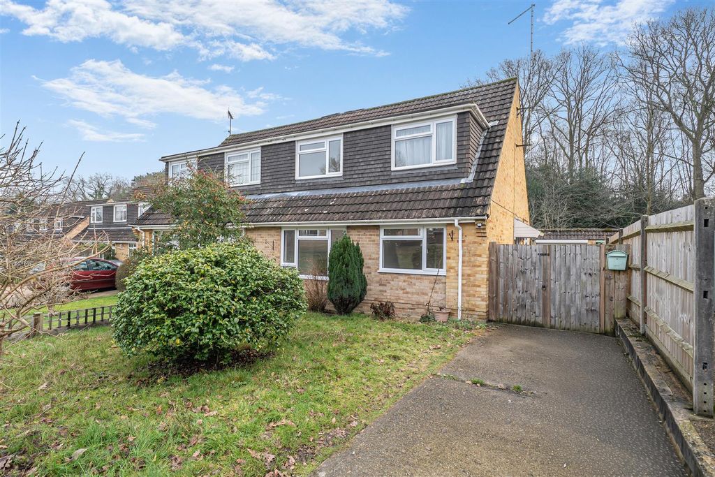 Property photo 1 of 15 Front Aspect