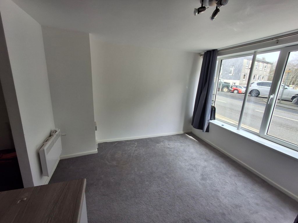 Property photo 3 of 3