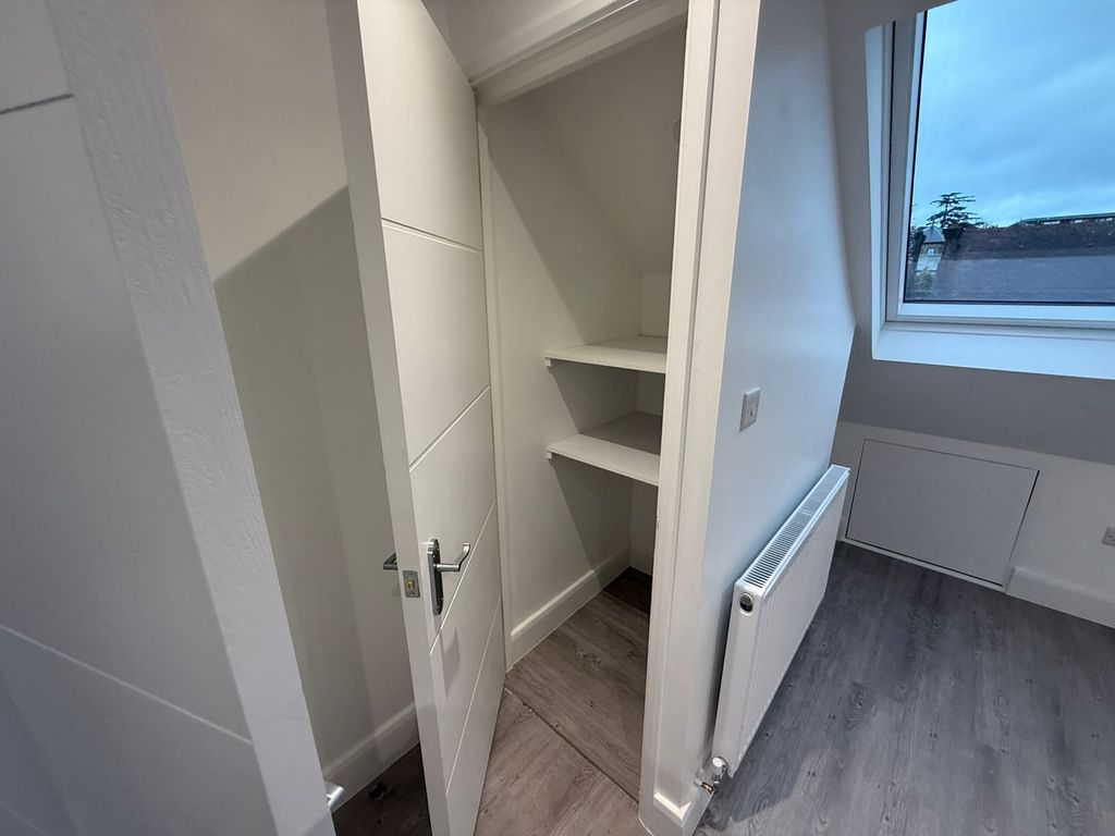 Property photo 3 of 13 Bedroom