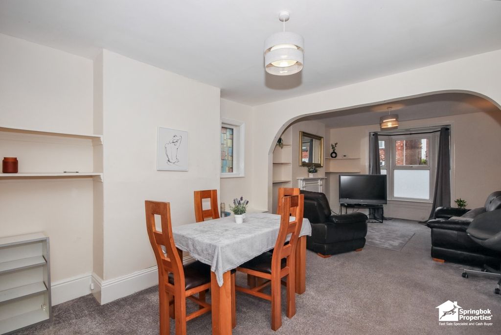 Property photo 3 of 16 Image 3