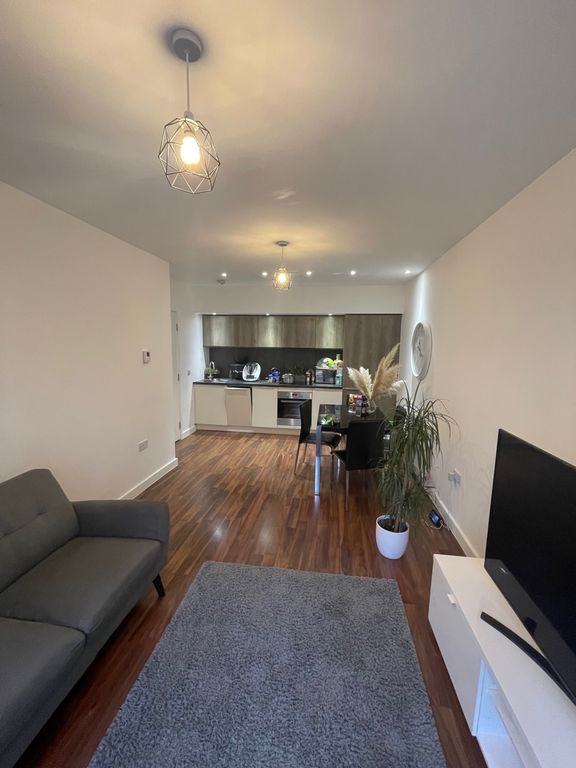 Property photo 2 of 17