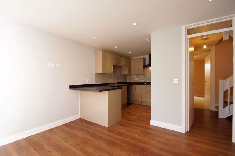Property photo 3 of 16 Kitchen/Dining Room