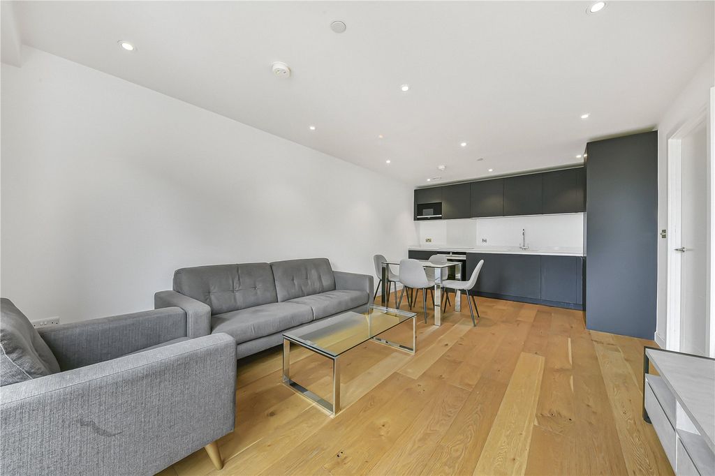 Property photo 2 of 9 Picture No. 07