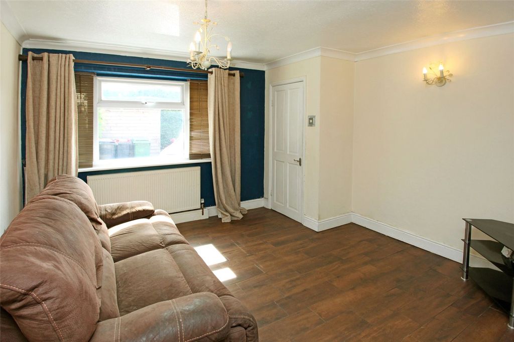 Property photo 3 of 22 Picture No. 21