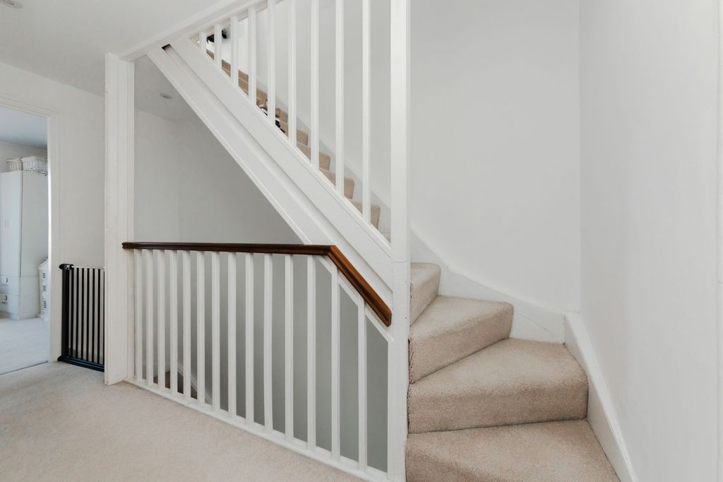 Additional image 8 of 3 bed semi-detached house for salePriory Street, Lewes BN7