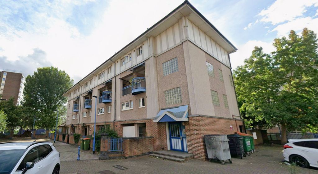 Property photo 1 of 9