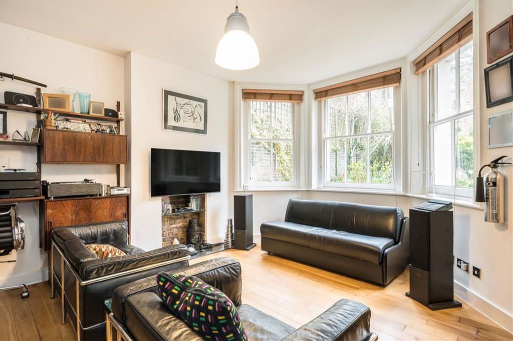 Property photo 2 of 5