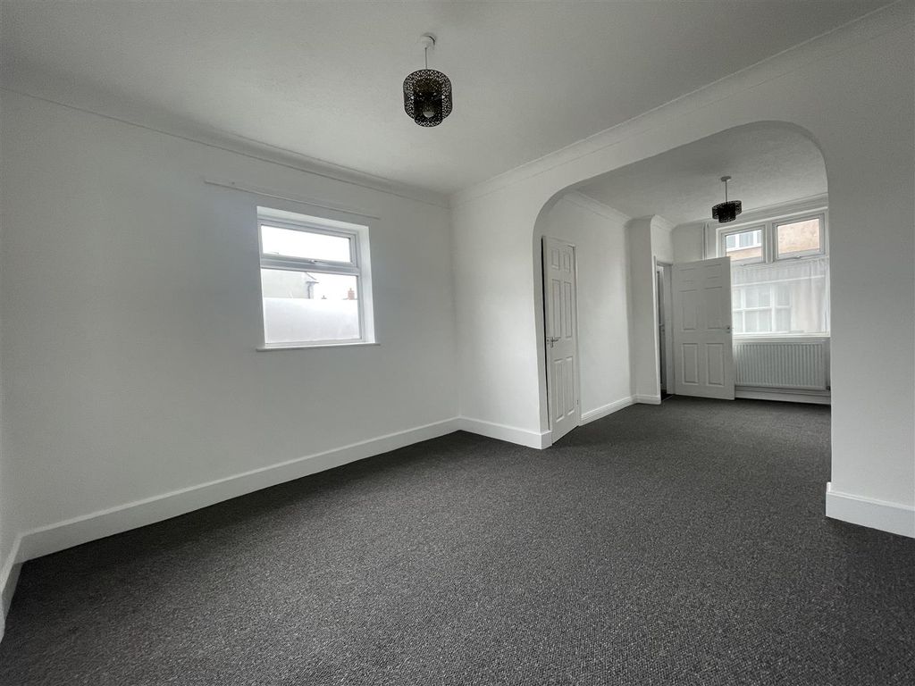 Property photo 3 of 8 Img_9648.Jpg