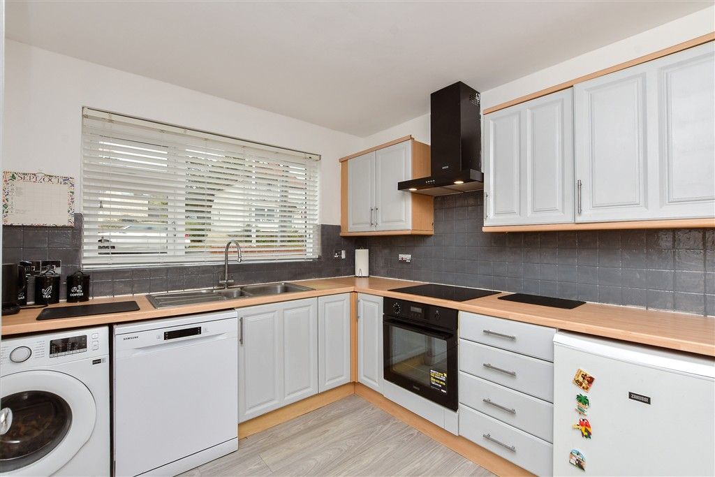 Property photo 1 of 15 Kitchen