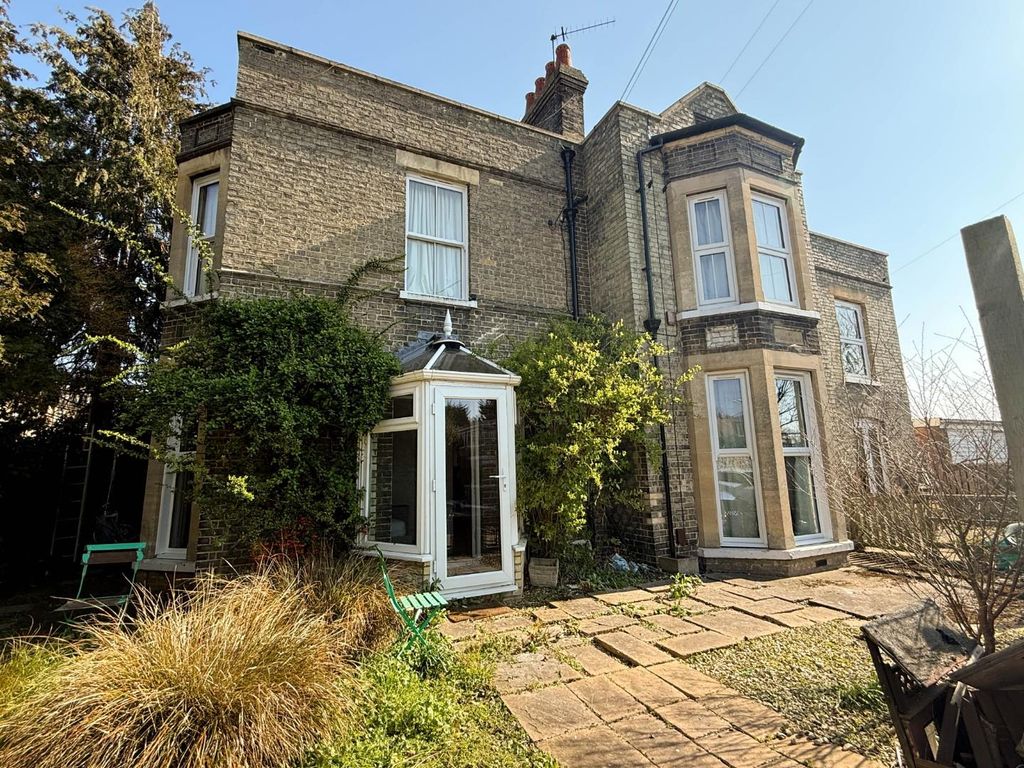 Property photo 1 of 18 20260319_135154625_0.0.Jpg