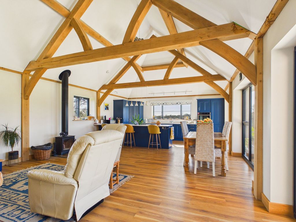 Property photo 3 of 28 Kitchen/Sitting/Dining